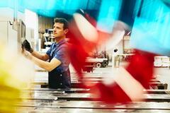 rekrutacja w sektorze produkcyjnym