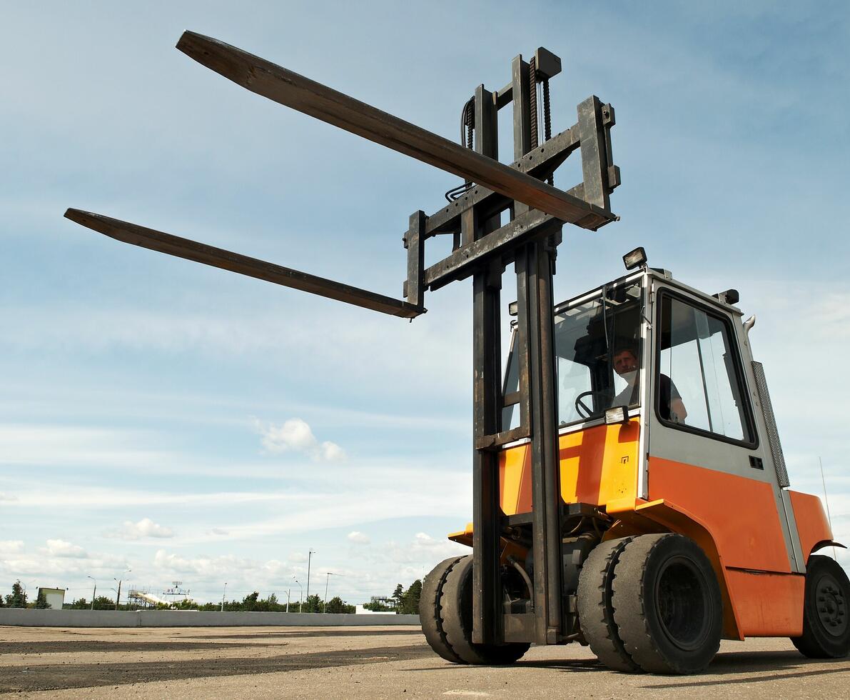 Forklift 